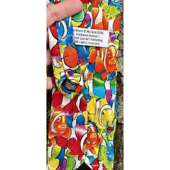 Men’s Set Of 3 Novelty Ties Bright Colors Butterflies Fish Chickens - Picture 6 of 16